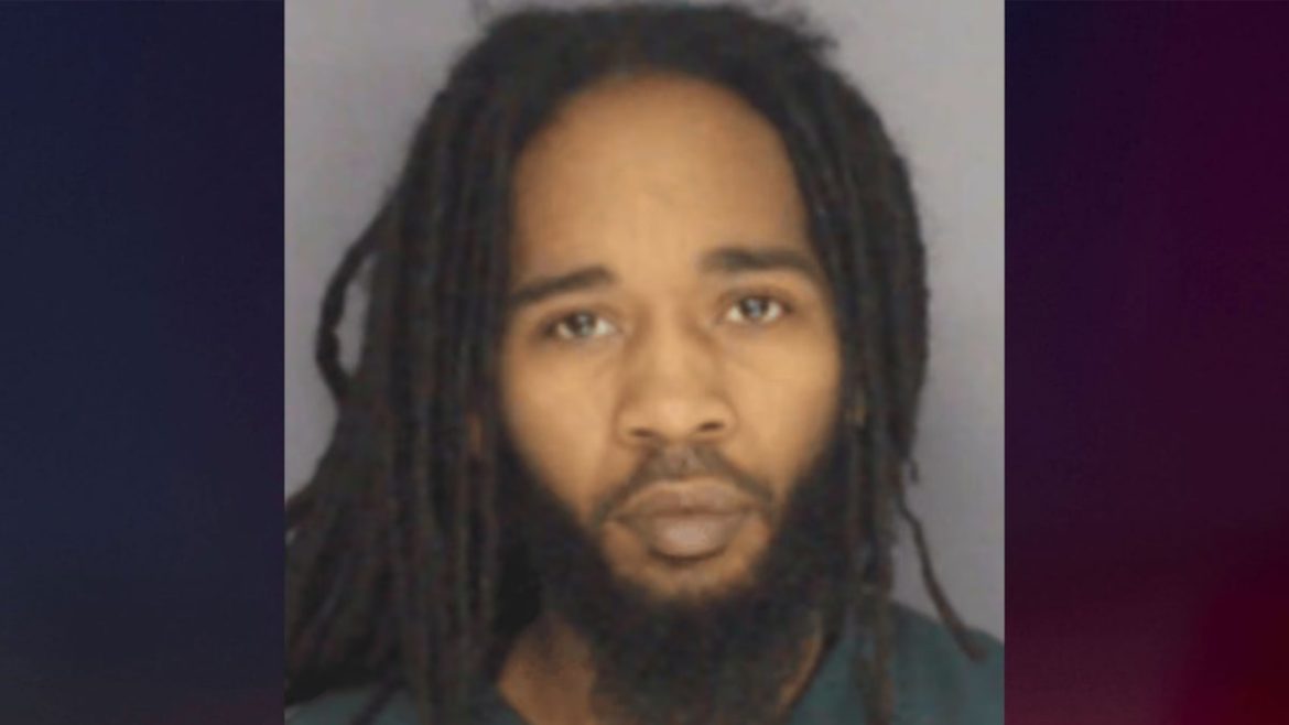 Fight over UNO card game at family holiday party ends in stabbing