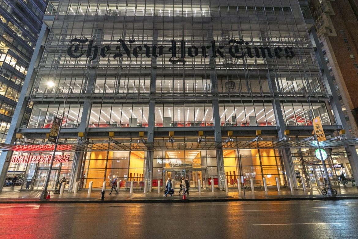 Report: Major outlets informed of plan to abduct Maduro, but withheld reporting