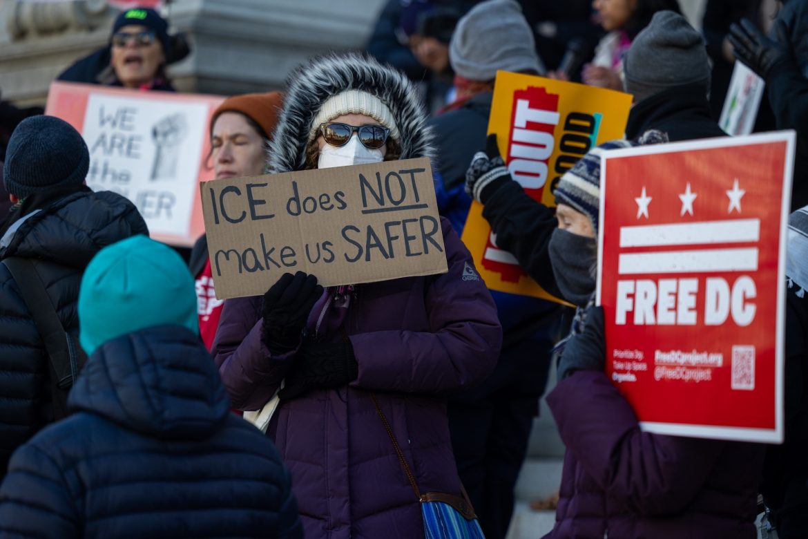 ‘ICE Kills’: Guards reportedly choked man to death at El Paso detention center